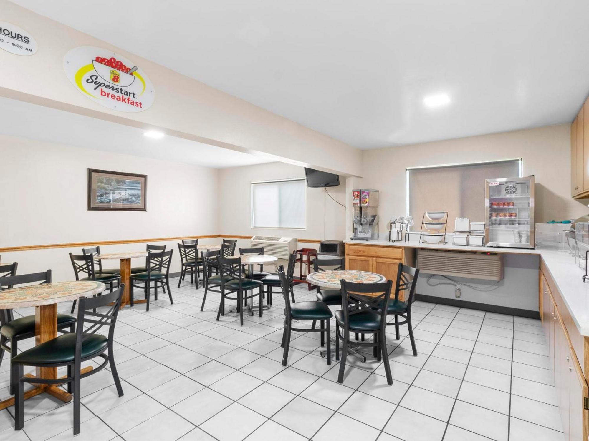 Super 8 By Wyndham Ogallala Zewnętrze zdjęcie